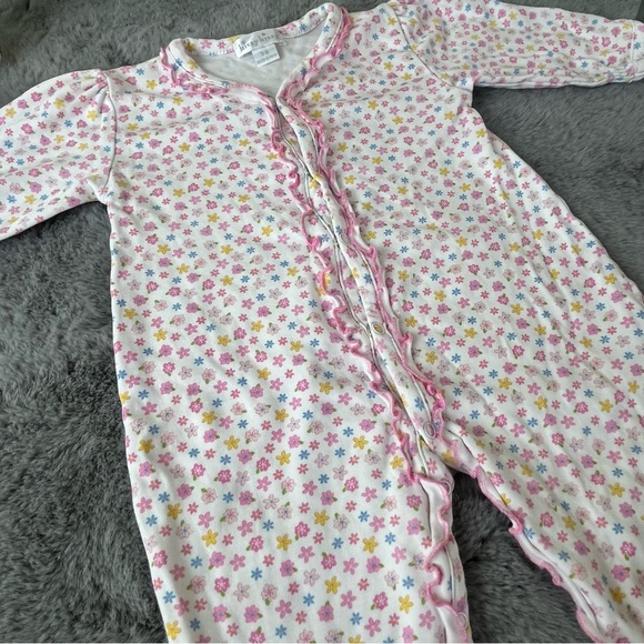 Kissy Kissy Floral Ruffle Footie One-Piece - 3-6M - Picture 4 of 6